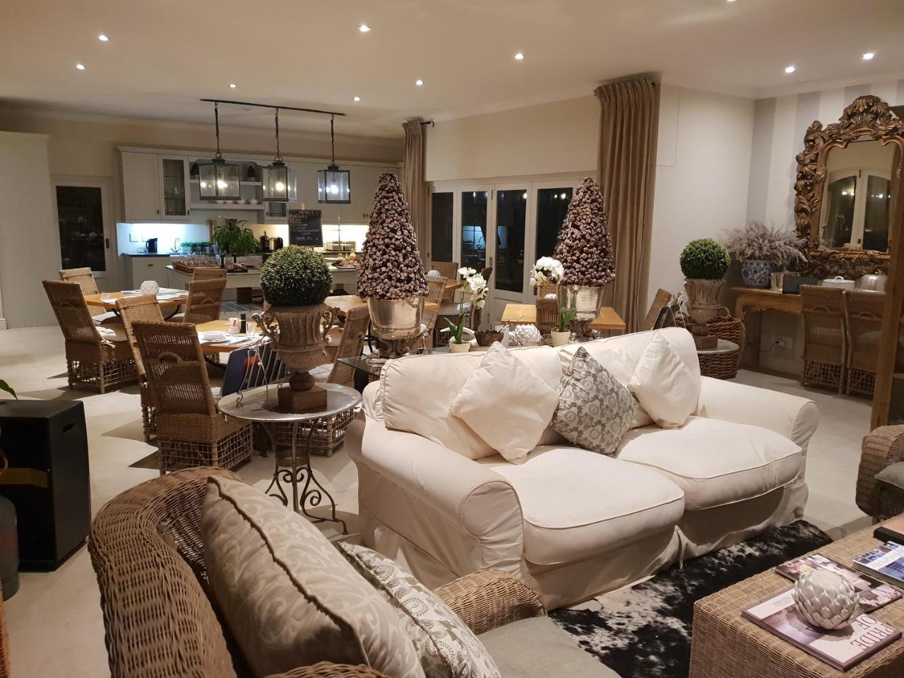 Maison D'Ail Guest House Франсхук Экстерьер фото